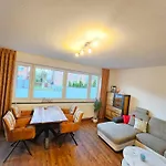 Ecocube 141 - Terrasse, 3zimmer, Waschmaschine, Backofen, 5pers Appartement