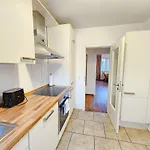Ecocube 141 - Terrasse, 3zimmer, Waschmaschine, Backofen, 5pers
