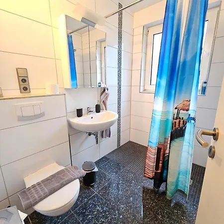 Ecocube 141 - Terrasse, 3zimmer, Waschmaschine, Backofen, 5pers Appartement Meppen
